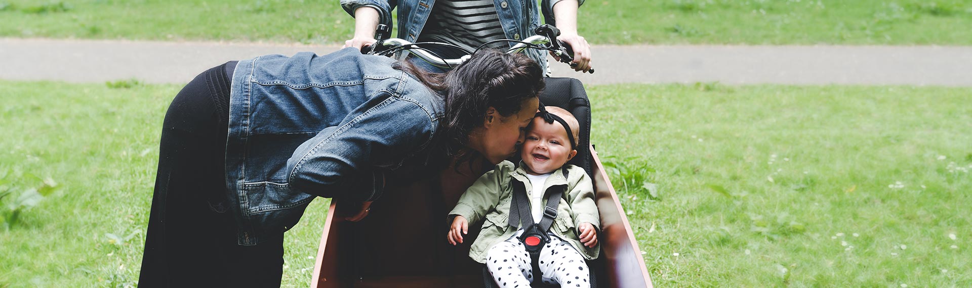 Baby op de fiets