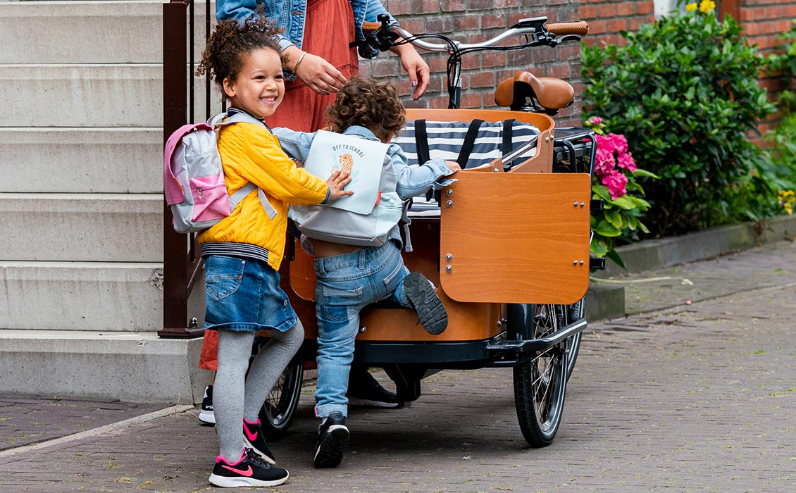 Deurtje in de bakfiets